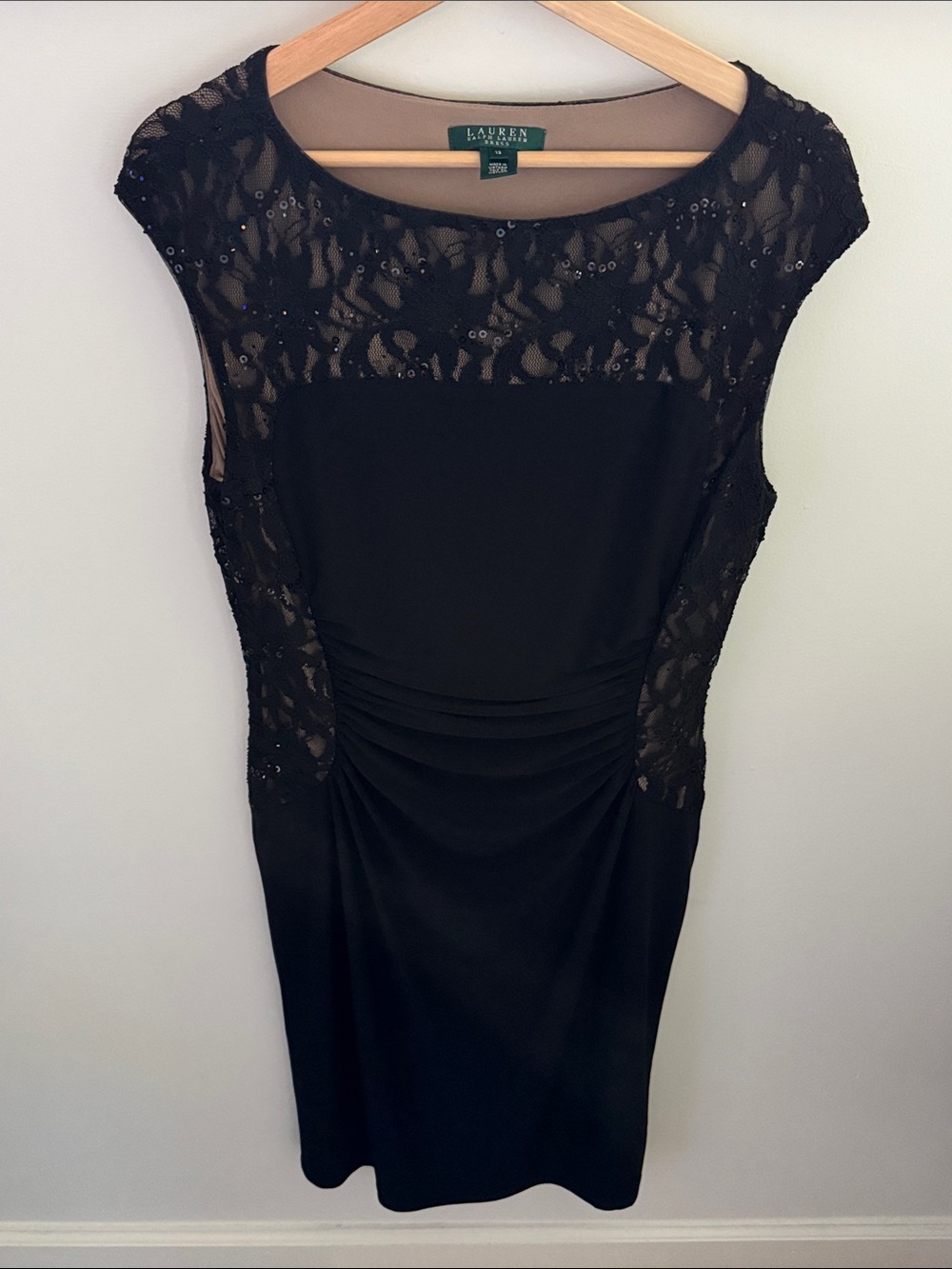 Lauren Ralph Lauren Black Lace Sequin Ruched Sheath Dress Evening Cocktail 12